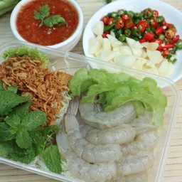 กุ้งดองน้ำปลาพร้อมเครื่อง