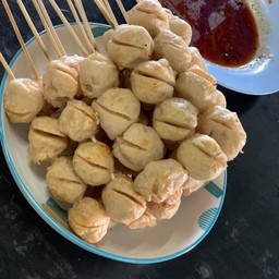 Y&P ลูกชิ้นออนิว สารภี