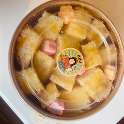 Cold Bread With Fresh Milk