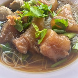 ก๋วยเตี๋ยวเอ็นแก้ว(เนื้อ)