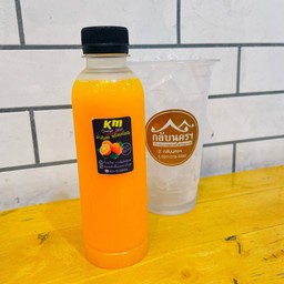 น้ำส้มคั้น