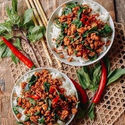 โคตรกะเพรา ไข่เจียวยักษ์บุฟเฟต์ อยุธยา สาขา1