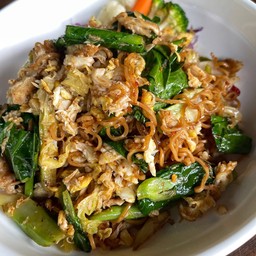 ผัดมาม่า หมู