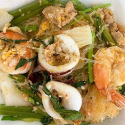 สุกี้แห้ง