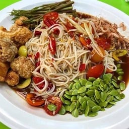 ขนมจีนน้ำเงี้ยวบุษบา หลังมอ