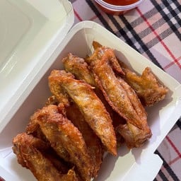 ไก่เขย่า เฟรนฟราย by สญ -