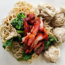 บะหมี่เกี๊ยวพิเศษ