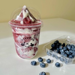 บลูเบอร์รี่โยเกิร์ตสมูทตี้