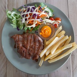 สเต็ก by smile