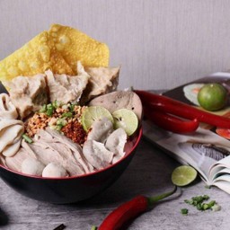 ้เกี๊ยวระเบิดต้มยำหมูโบราณ