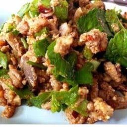 ครัวเจ้รี แกงไทย อีสาน