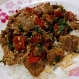 ข้าวกะเพรา ทอดกระเทียม &กาแฟ