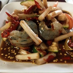 ตำไหลบัวกุ้งสด