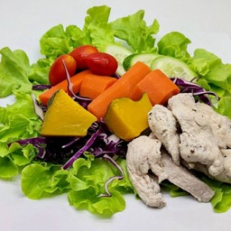 สลัดอกไก่ สูตรคลีน 120 kcal