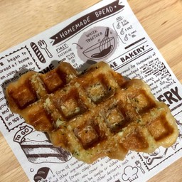 Garlic Parsley Butter Croffle (1 ชิ้น)