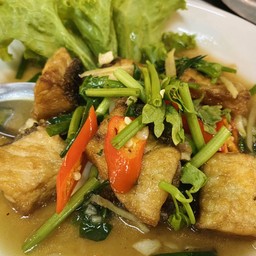 เนื้อปลาผัดคื่นฉ่าย
