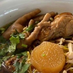 บ้านก๋วยเตี๋ยวนายช่าง