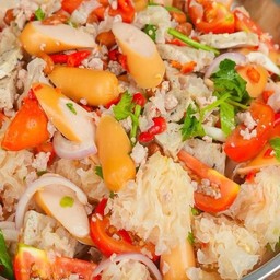 ยำเห็ดหูหนูขาว