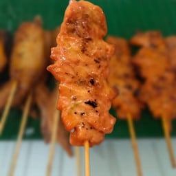 หมูปิ้งโบราณ+หมูปิ้งนมสด