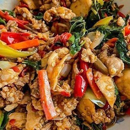 ข้าวราดกะเพรารวมมิตร