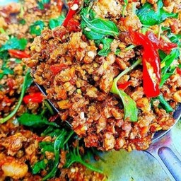 กับข้าว กะเพรา หมูสับ