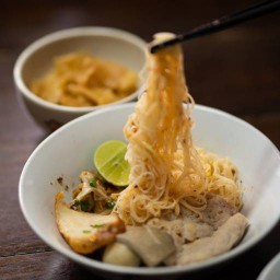 ก๋วยเตี๋ยวยัมมี่