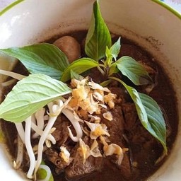 ต้นไผ่หวาน เตี๋ยวเรือรังสิต + พิซซ่า + ปังปิ้ง