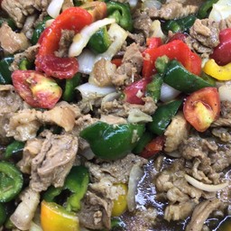 หมูผัดพริกไทยดำ