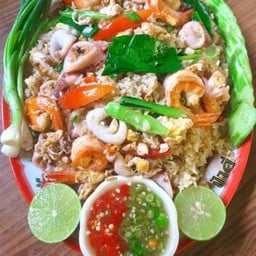 ป้าไก่ตามสั่ง