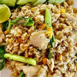 ข้าวผัดไก่