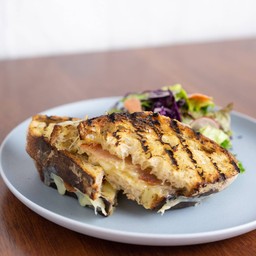 GRILLED CHEESE SANDWICH