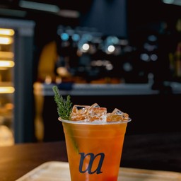 ชาพีชเย็น