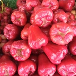 หนิงผลไม้สด ถนนบันเทิง