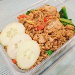 ข้าวผัดรถไฟ  ข้าวผัดซีอิ้วดำ