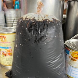 โอเลี้ยง