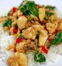 ผัดกะเพาไก่กับข้าว