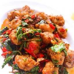 กระเพราไก่ป๊อบกรุบกรอบ(กับข้าว)