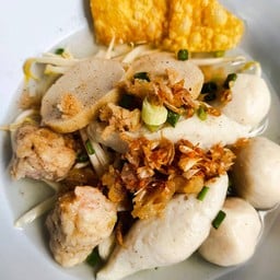 เกาเหลา ลูกชิ้นปลาน้ำใส