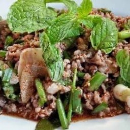 ลาบเนื้อ