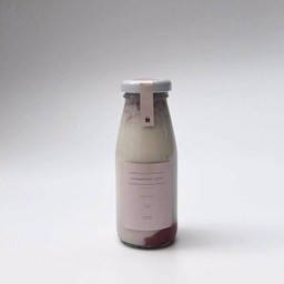 Strawberry latte 63Kcal ไม่มีน้ำตาลและไขมัน