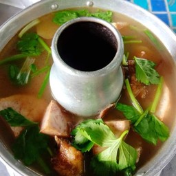 หัวปลาต้มเผือก
