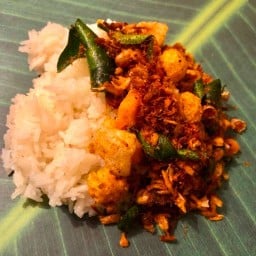 ข้าวเหนียว ม๊าหนูกับหมู 3 ตัว