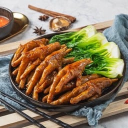 ตีนไก่ตุ๋นแห้ง