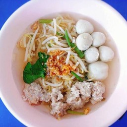 เกาเหลาน้ำใสหมู