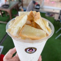 ปังเย็นมะพร้าวปั่นนมสด