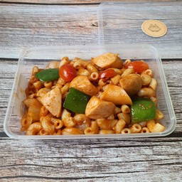 ผัดมักกะโรนี