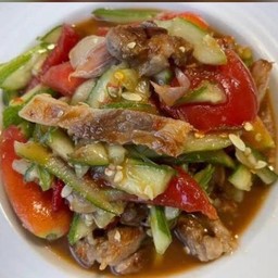 ตำแตงคอหมูย่าง