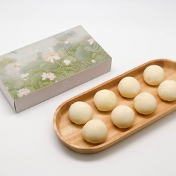 ขนมเปี๊ยะไส้ถั่ว ขนาด 8 ชิ้น