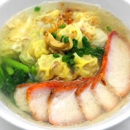 เก๊ยวน้ำหมูแดง