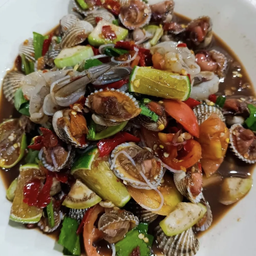 เหลาหอยแครงกุ้งสด